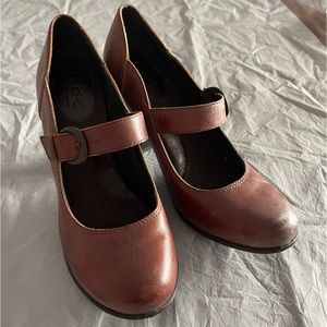 Boc heels size 7.5